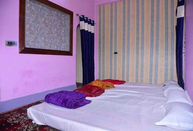 ペンション Unique 2bhk Homestay