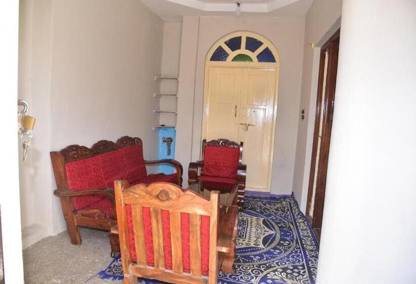 Pensão Unique 2bhk Homestay