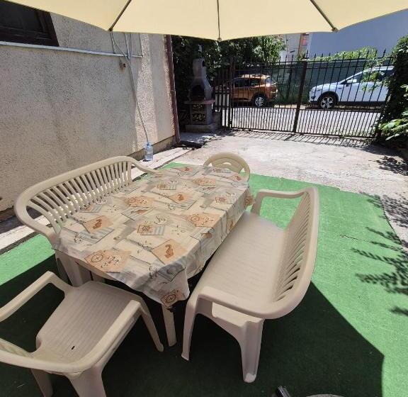 پانسیون Vila Morena