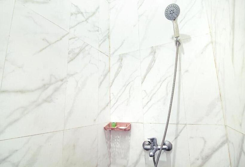 膳宿费 White Blue House Private Room, Shared Pool And Kitchen 4