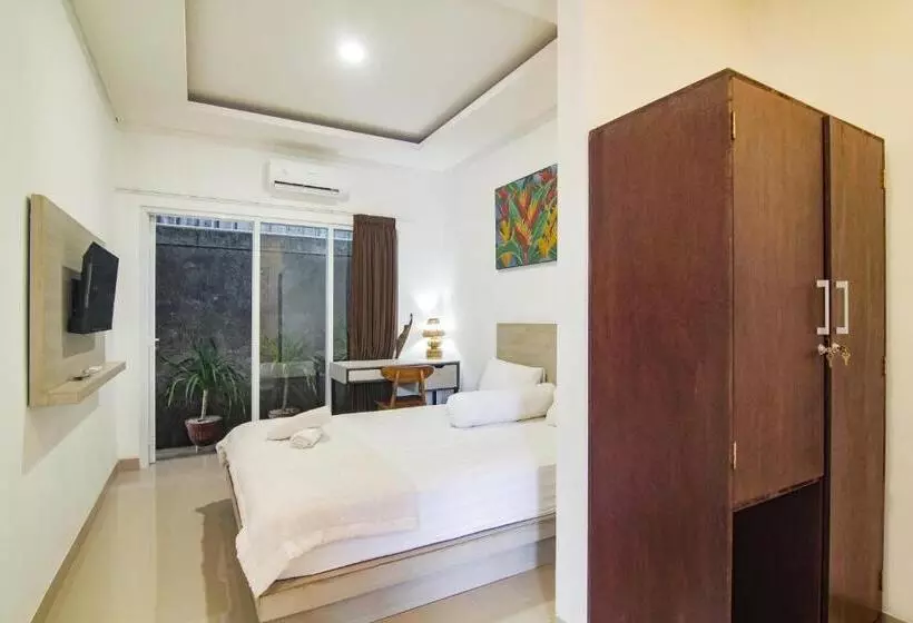 Majatalo White Blue House   Private Room, Shared Pool And Kitchen   4