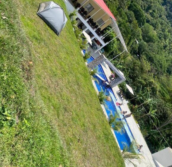 Kurort Finca Villa Carmen, Vía Magdalena