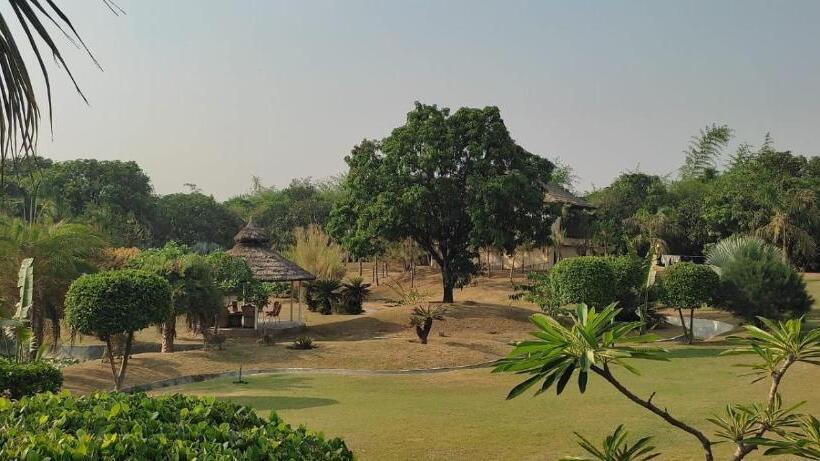 The Dream Forest, Banquet & Resorts