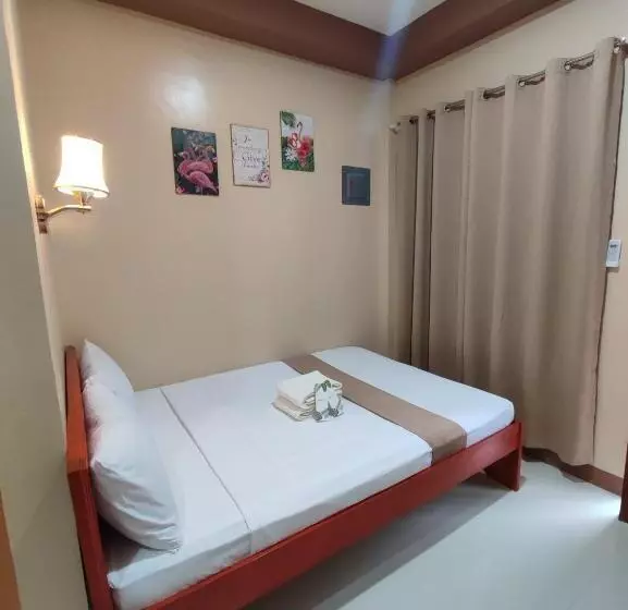 Retkeilymaja Elejea S Inn