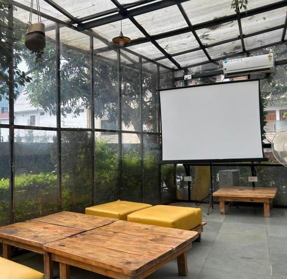 Общежитие Julley Commune Rishikesh