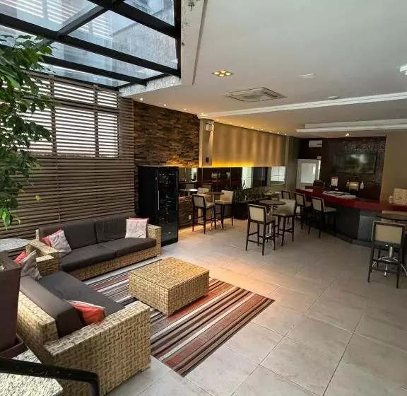Apart Hotel Moderno Em Joinville