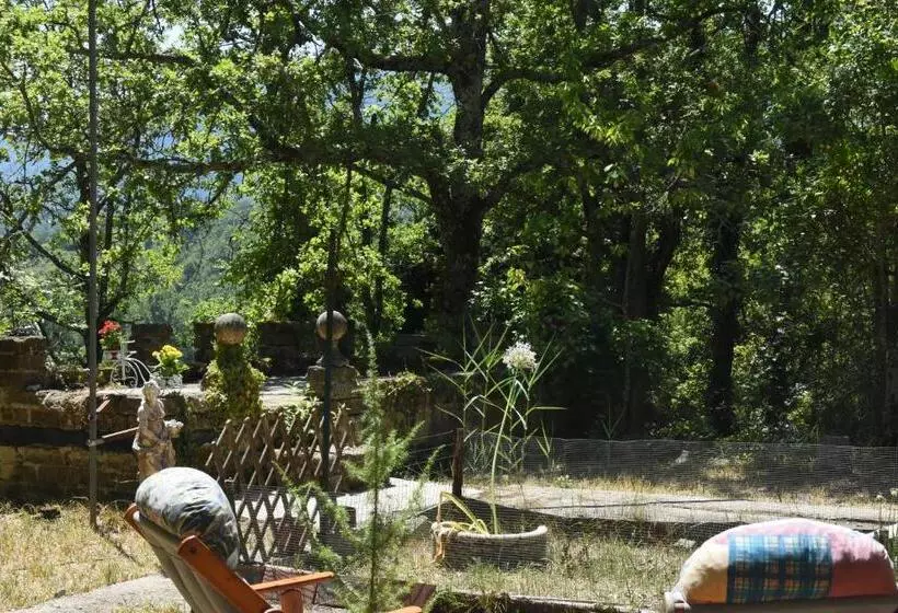 Aamiaismajoitus (B&B) Il Castello Nel Bosco