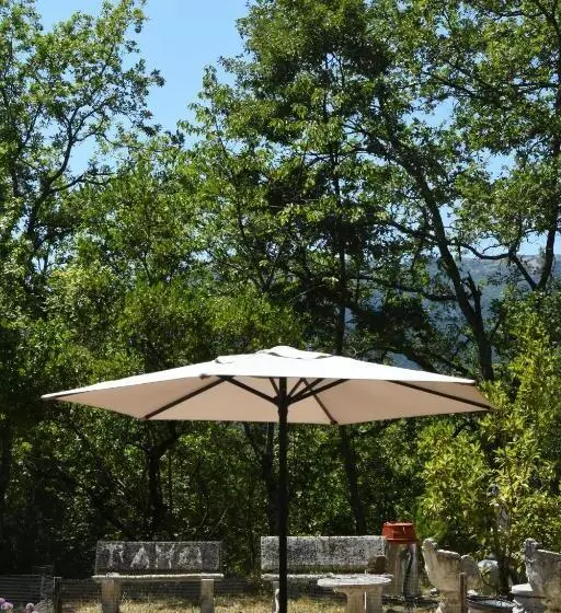 Aamiaismajoitus (B&B) Il Castello Nel Bosco