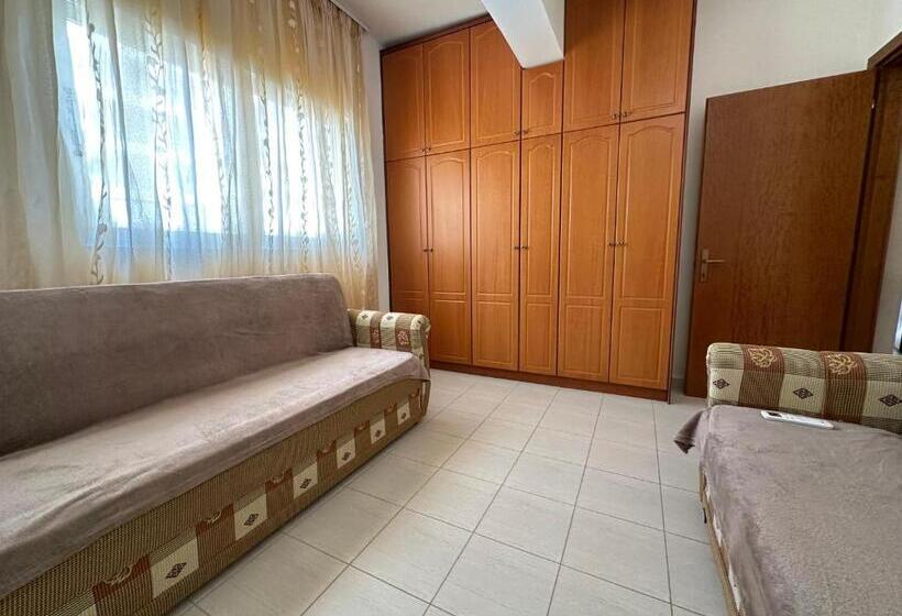 هتل Bler Apartment