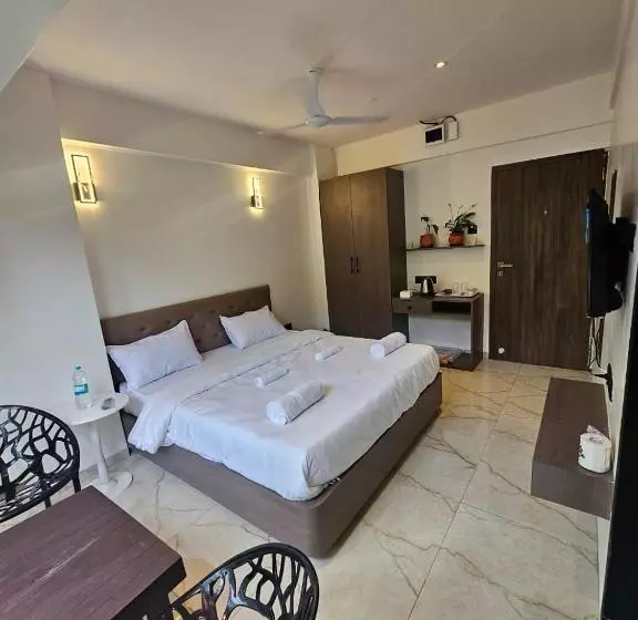 Hotel Forest View