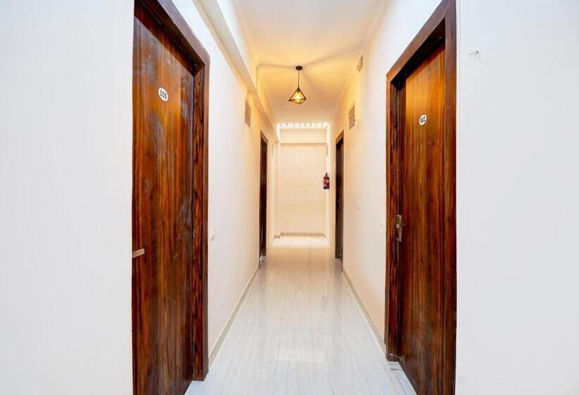 Super Hotel O The Viraaj Banquet &