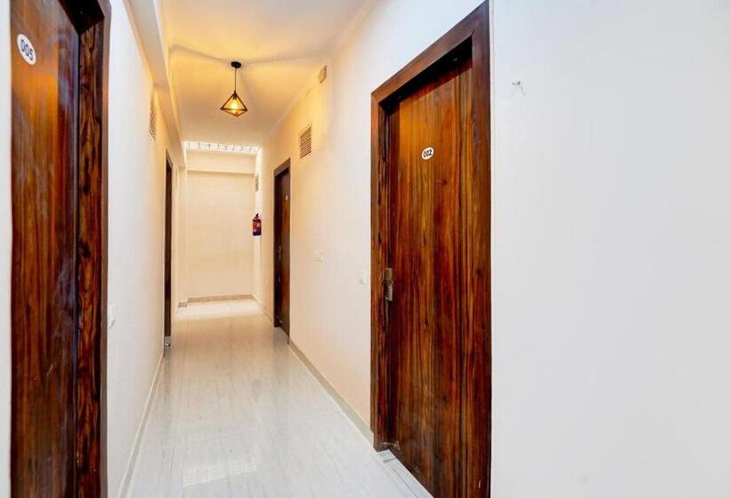 Super Hotel O The Viraaj Banquet &