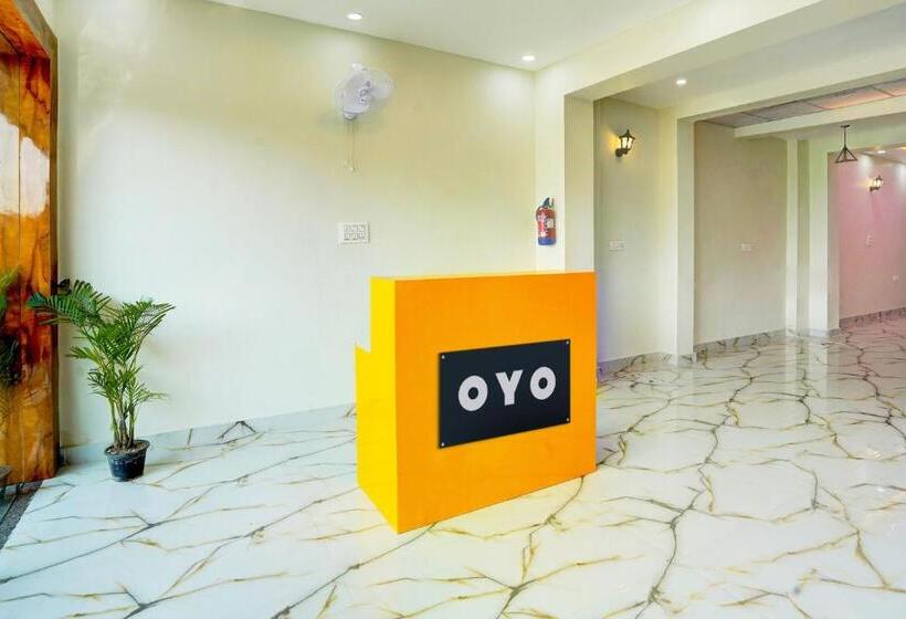 Super Hotel O The Viraaj Banquet &