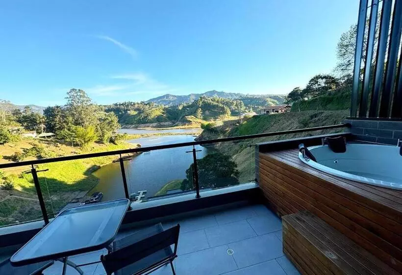 Hotelli Rooca Guatape