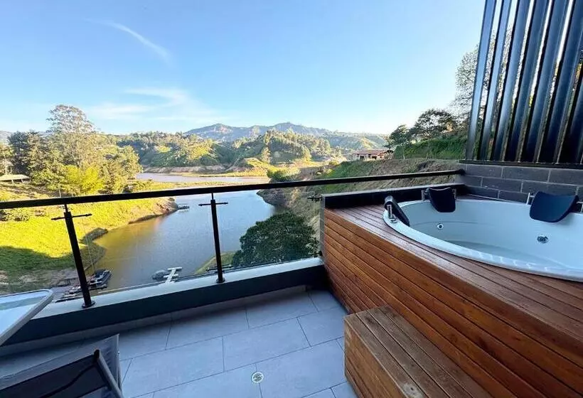 Hotelli Rooca Guatape