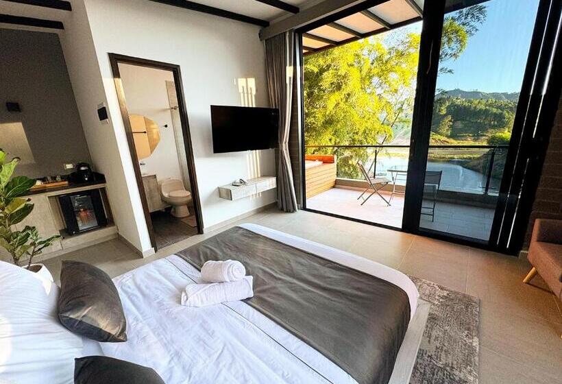 هتل Rooca Guatape