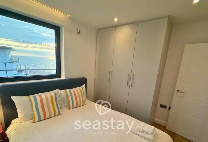 Hotelli Sail Penthouse   Beach & Parking