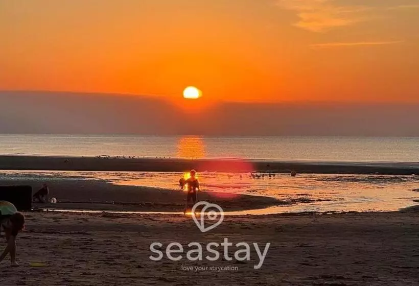 Hotelli Sail Penthouse   Beach & Parking