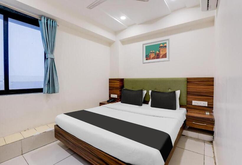 Szálloda O Ashirvad Inn