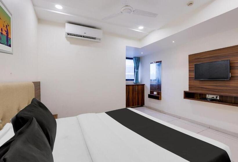 Szálloda O Ashirvad Inn