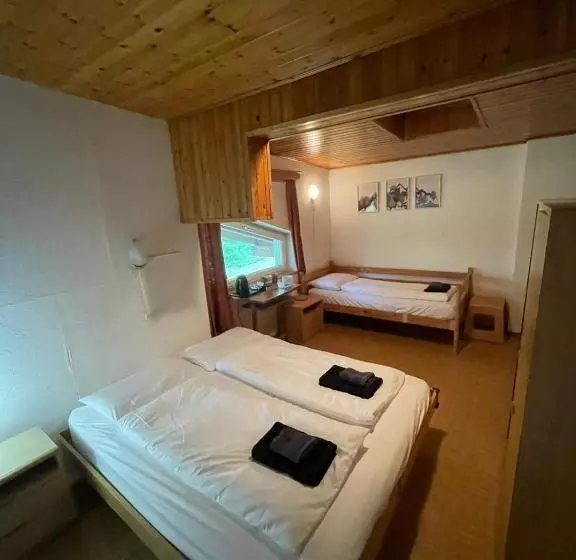 پانسیون Picchio Rosso   Stanza Privata Con Bagno In Val Di Fassa