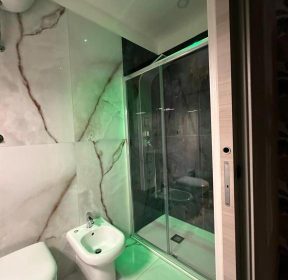 تختخواب و صبحانه Blessing Room 3