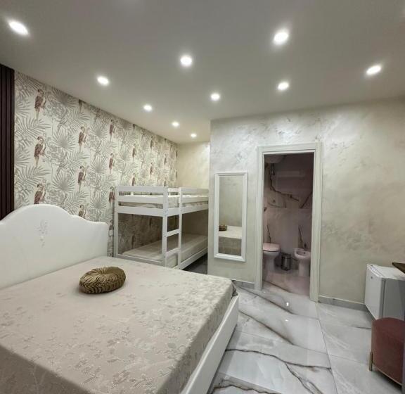 تختخواب و صبحانه Blessing Room 3