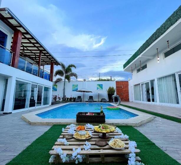 تختخواب و صبحانه Villa Manuel