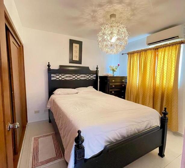 تختخواب و صبحانه Villa Manuel