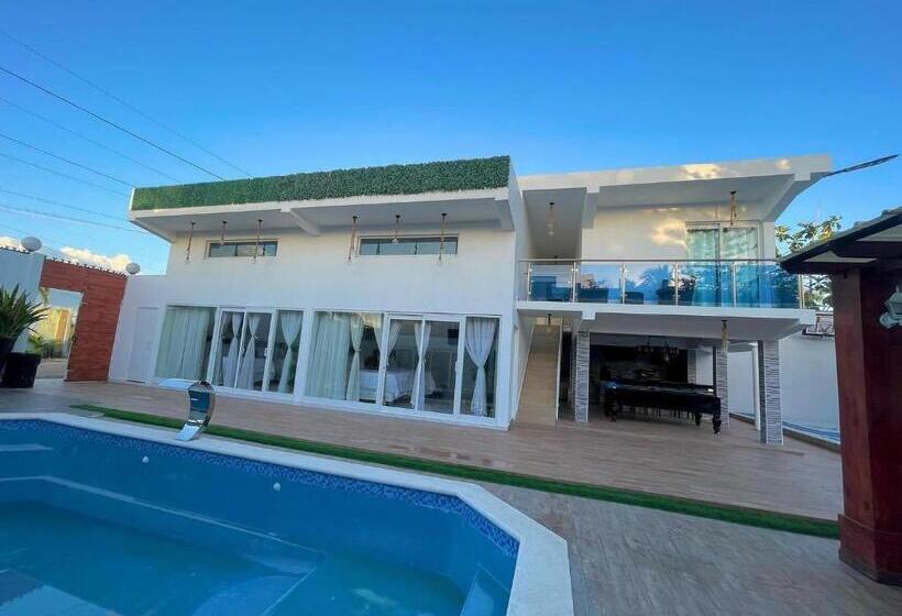 تختخواب و صبحانه Villa Manuel