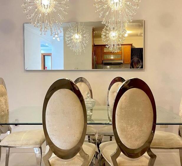 تختخواب و صبحانه Villa Manuel