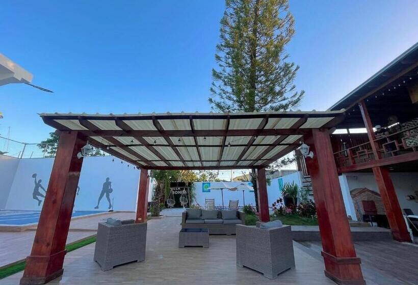 تختخواب و صبحانه Villa Manuel