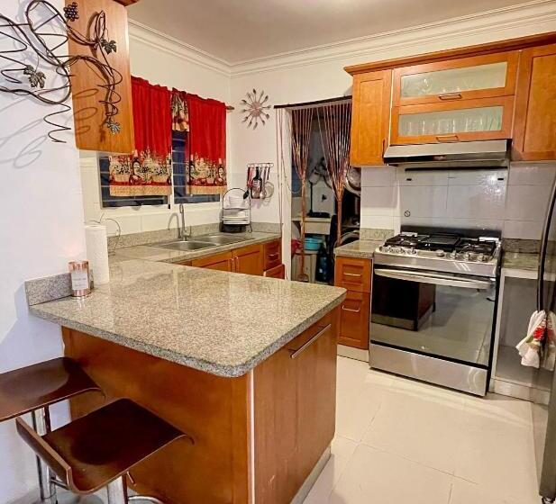 تختخواب و صبحانه Villa Manuel