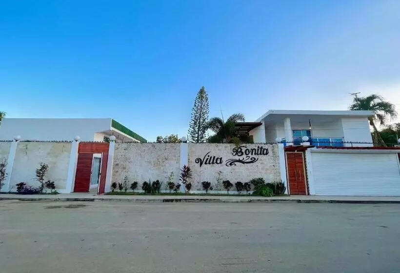 تختخواب و صبحانه Villa Manuel