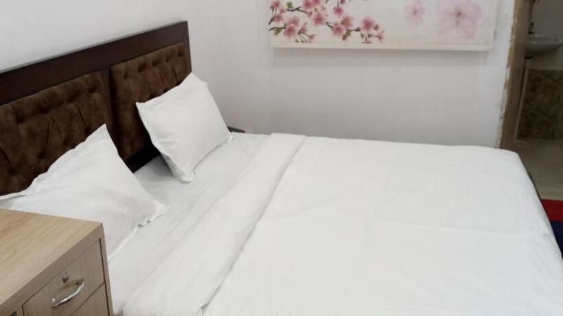 Geetanjali Hospital Near Hotel Stay In