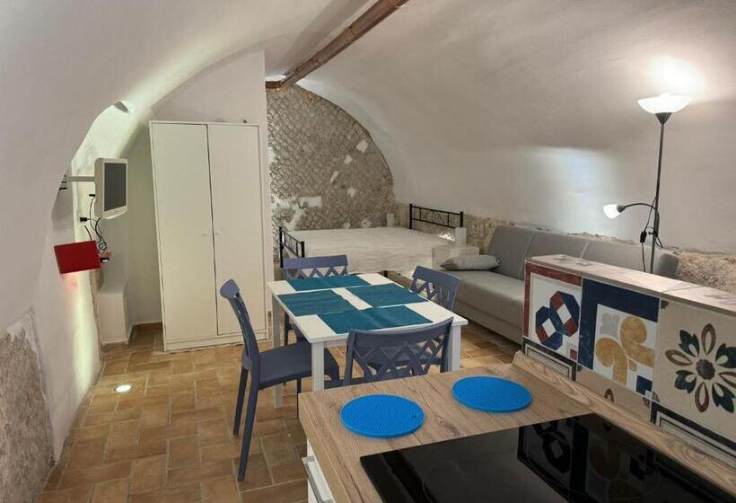 فنادق الكبسولة Da Matteo