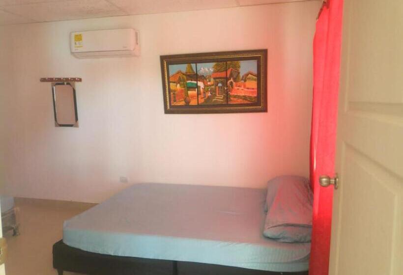 בית מלון כפרי La Villa Del Lucerito