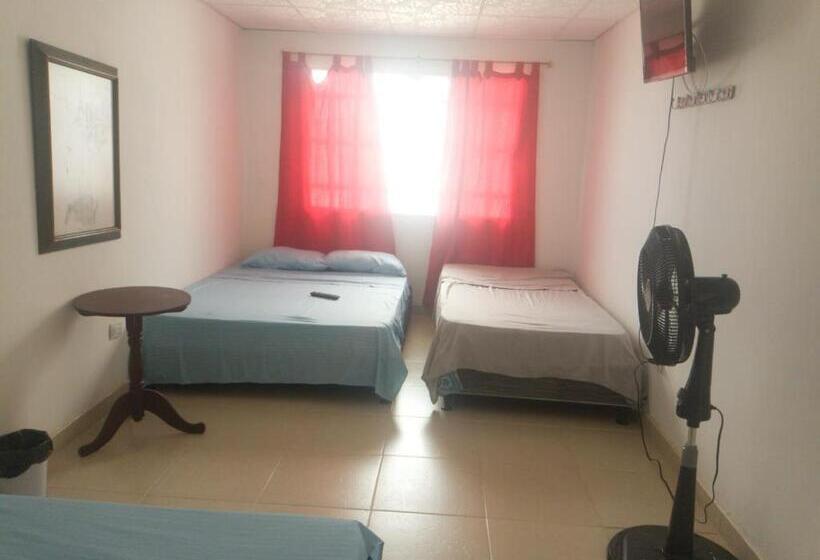 בית מלון כפרי La Villa Del Lucerito