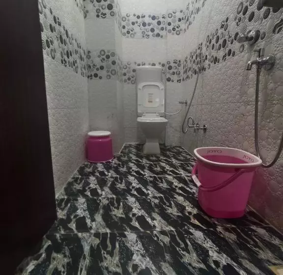 هتل Manoram