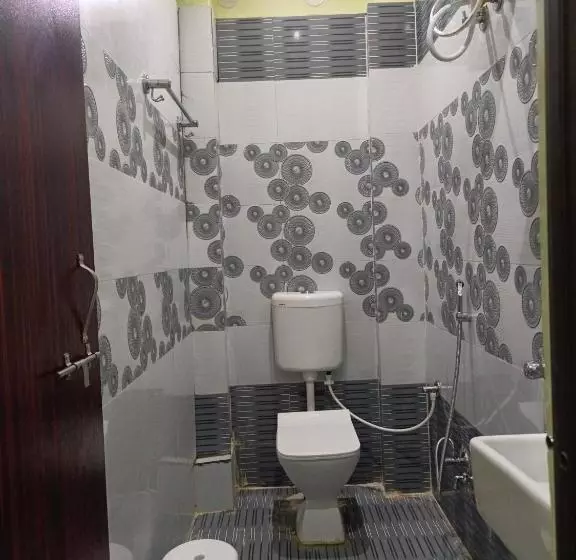 هتل Manoram