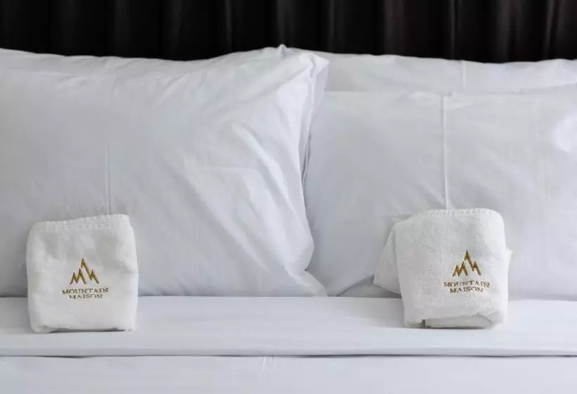 هتل Mountain Maison