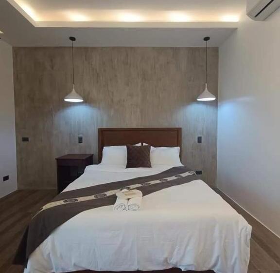 Hotel Plato De Ciudad Ii