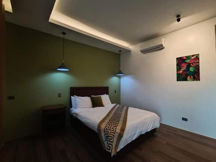 Hotel Plato De Ciudad Ii