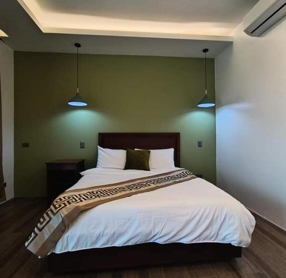 Hotel Plato De Ciudad Ii