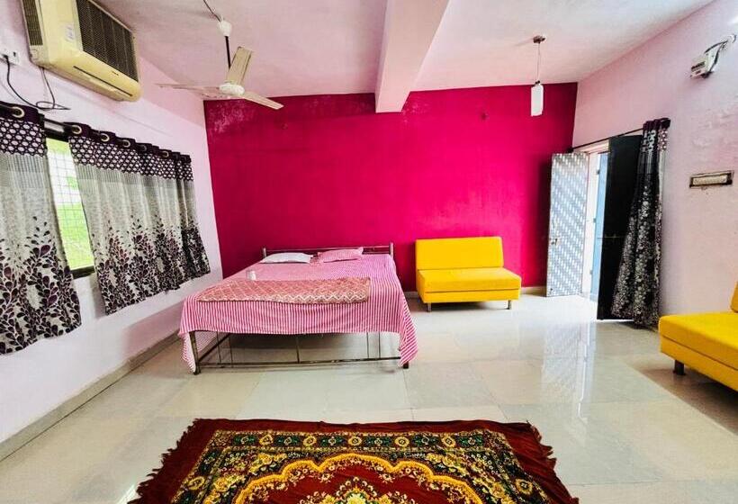 فندق Royal Villa Resort