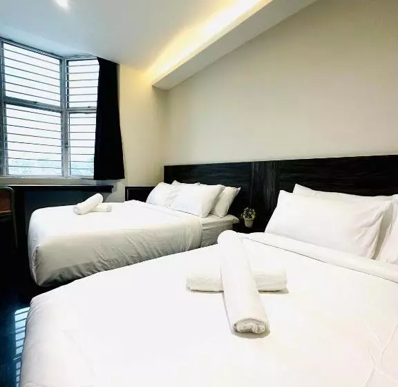 Hotelli Swing & Pillows   Rawang Selangor Formerly Known As Sakura Tree