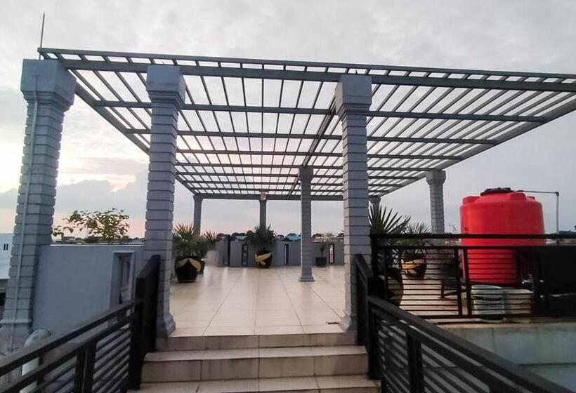 Otel Urbanview Botania Meeting Point Batam By Reddoorz