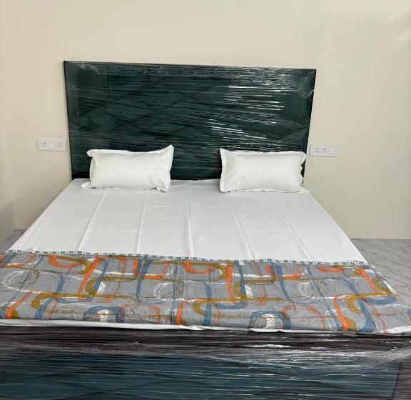 בית מלון כפרי Vindhya Residency