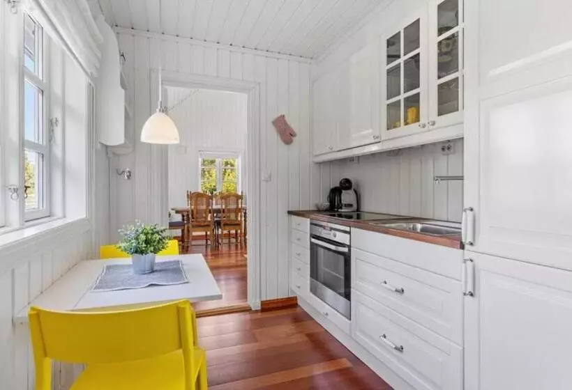 ペンション Beautiful House In Risør