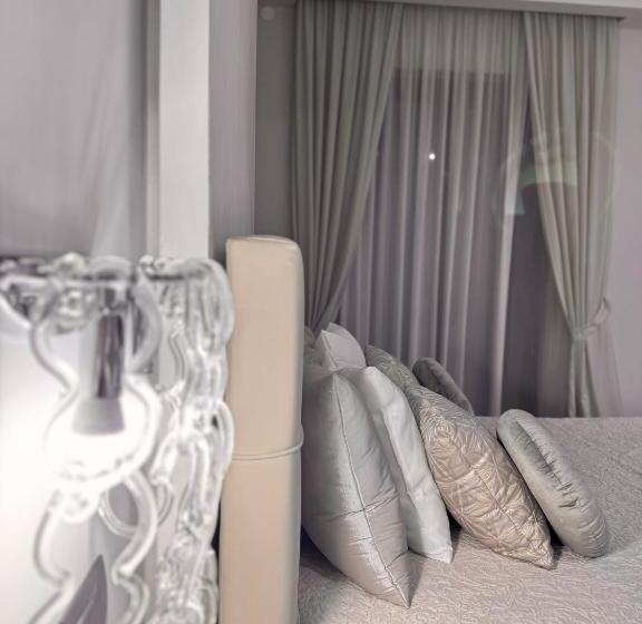 ペンション Domus Parthenope